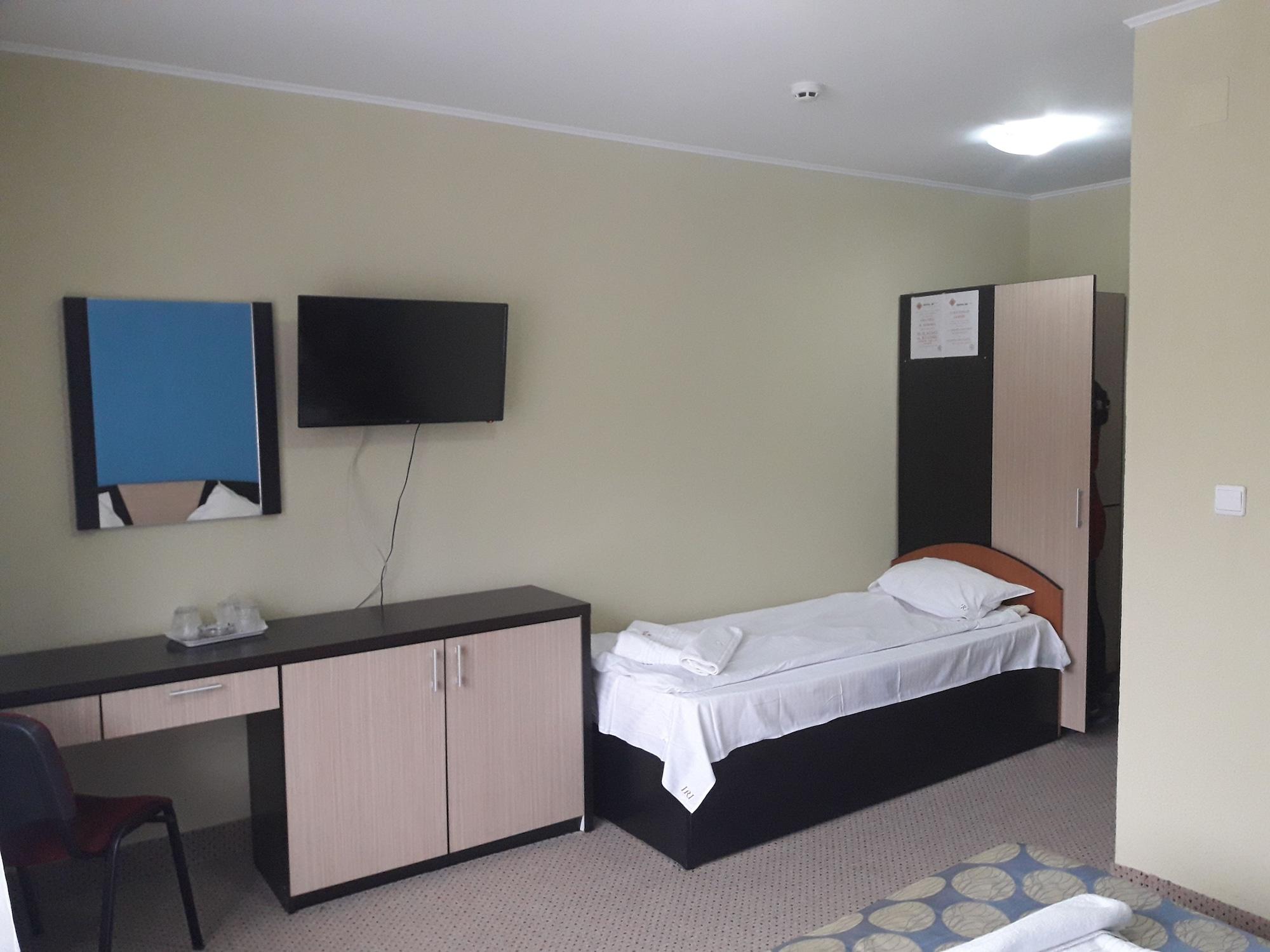 Hotel Iri Buşteni Esterno foto
