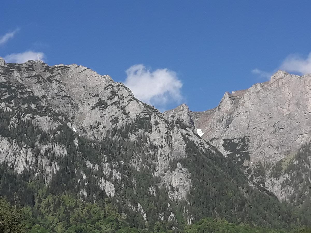 Hotel Iri Buşteni Esterno foto
